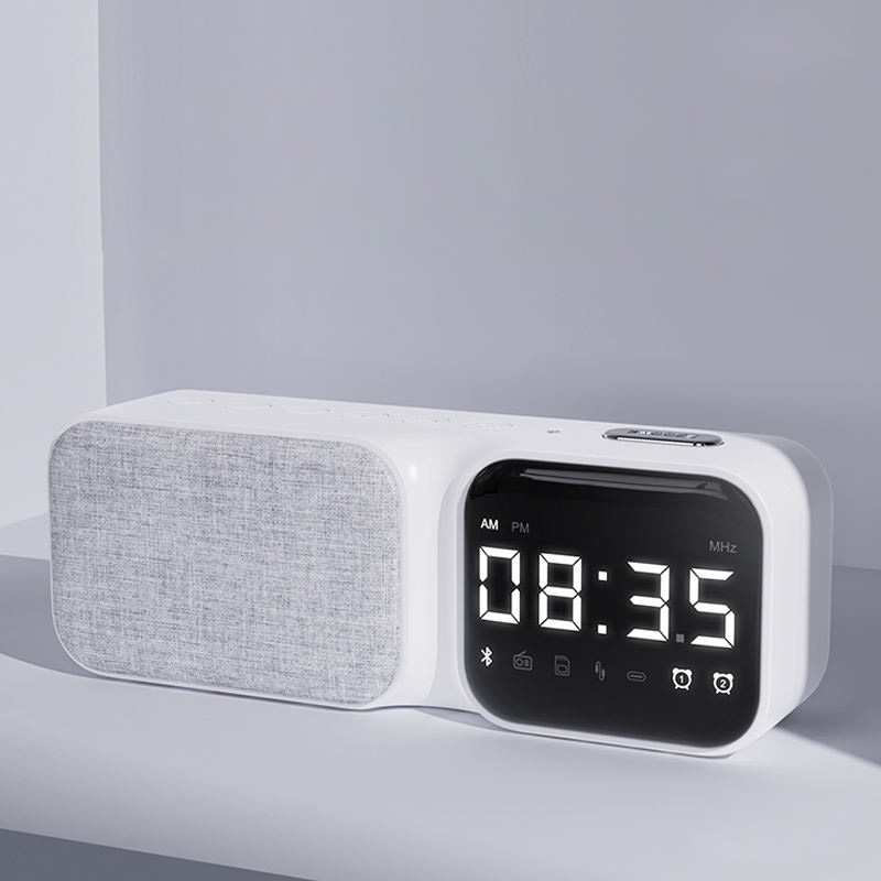 Fast charging stereo bluetooth speaker charger