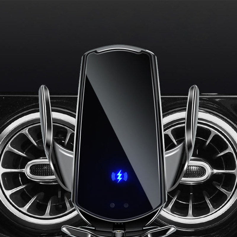Automatic induction lock fast charging car charger