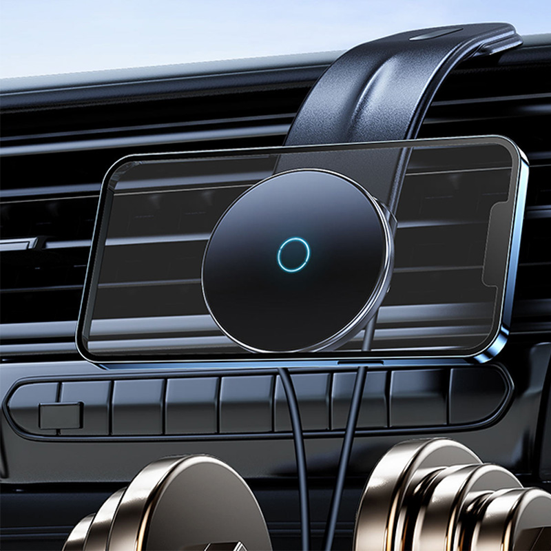 Bendable metal arm fast charging car charger